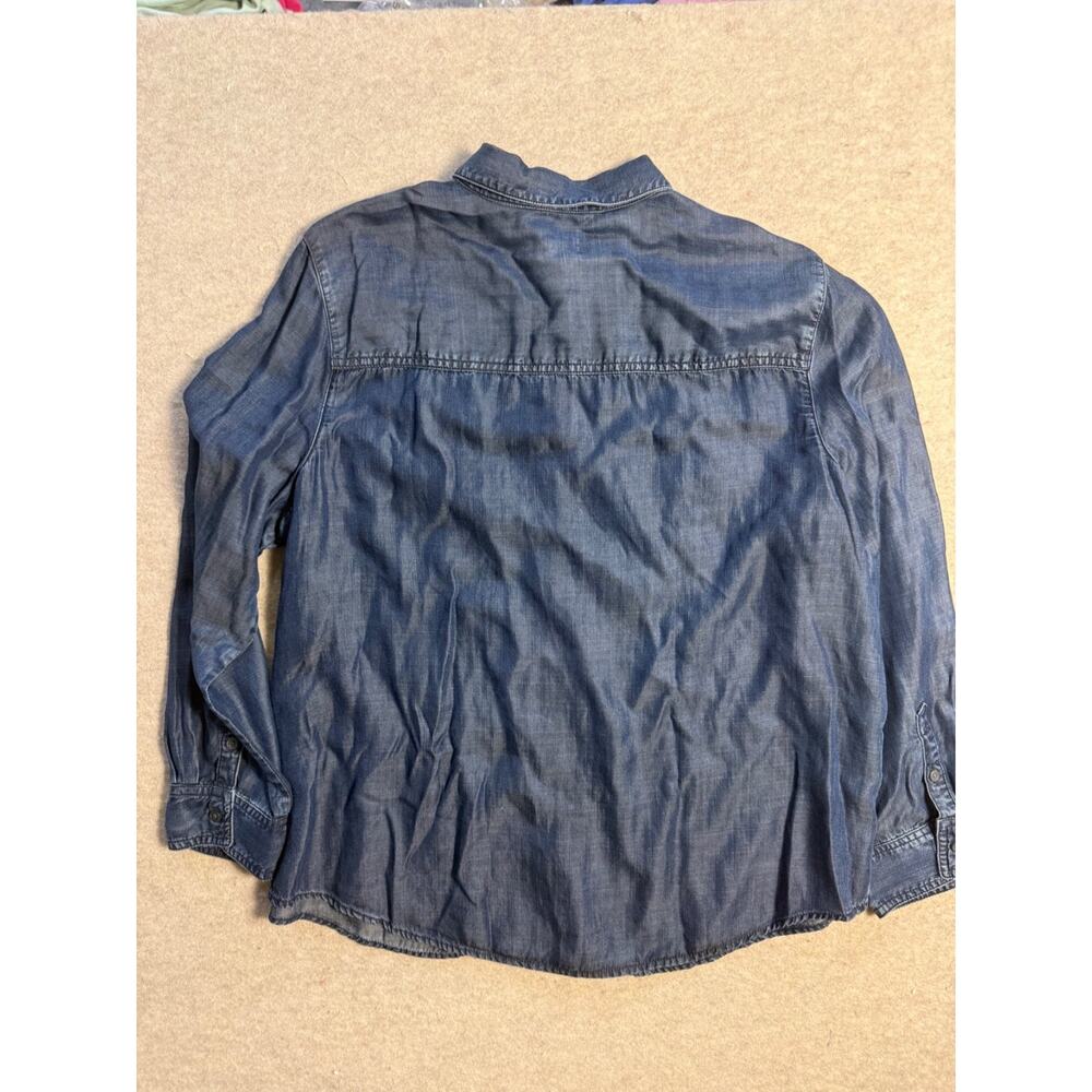 Chico's Sz 4 Lightweight Denim Button Up Shirt Blouse XXL 20/22 Tencel Lyocell - Picture 5 of 9